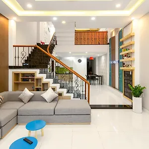 Проживание в семье Siro House, Дананг