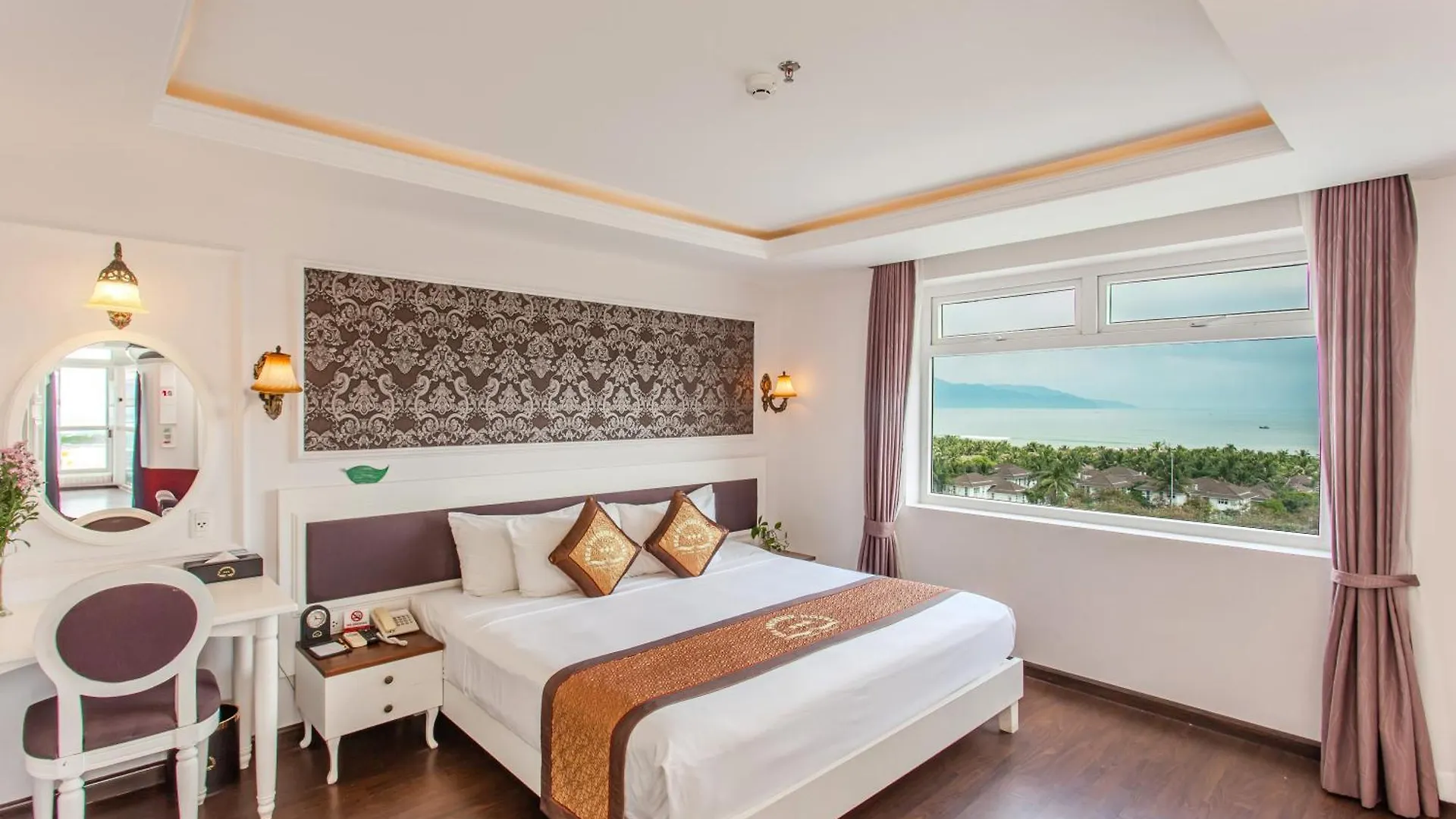 Sea Phoenix Hotel Danang 3*,